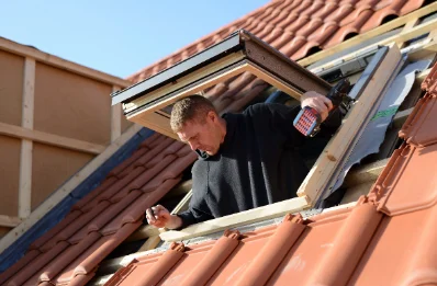 Pose de fenêtres de toit Velux à Cros-de-Montvert